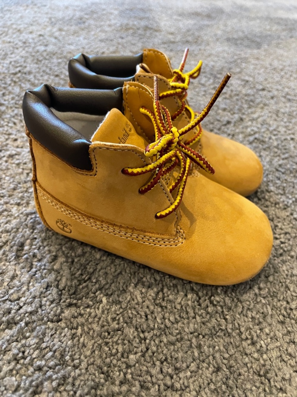 NWOT Timberland Baby Soft Sole Shoes Size 4C